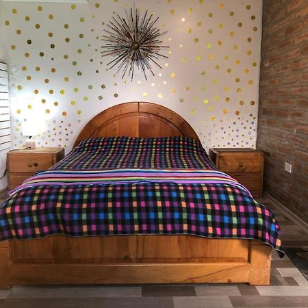 Mini Suites En El Mejor Sector De La Ciudad 基多 外观 照片