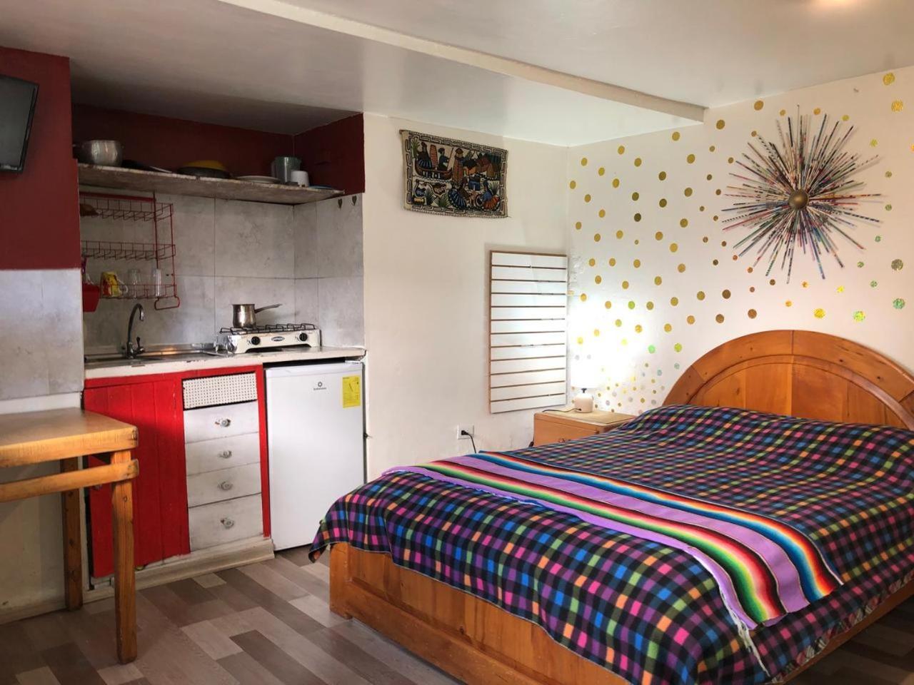 Mini Suites En El Mejor Sector De La Ciudad 基多 外观 照片